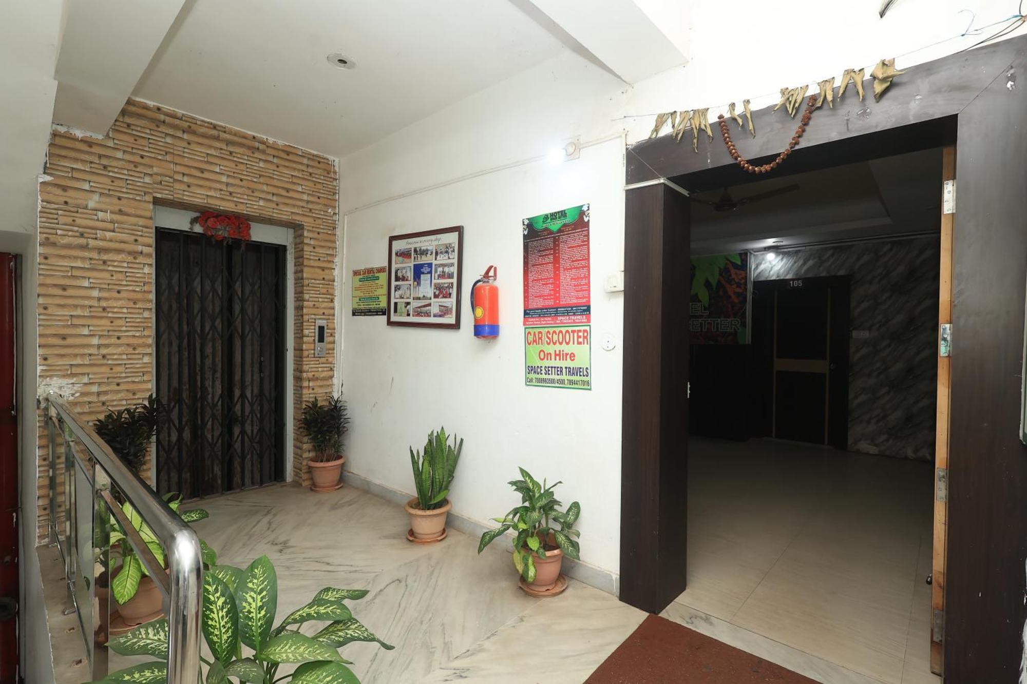 Hotel Space Setter Bhubaneswar Exterior photo